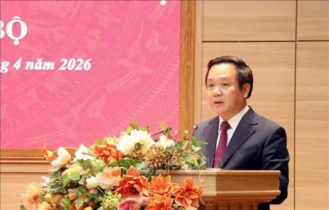 Tiếp nối những khát vọng  Đưa Hưng Yên phát triển lên tầm cao mới (*)